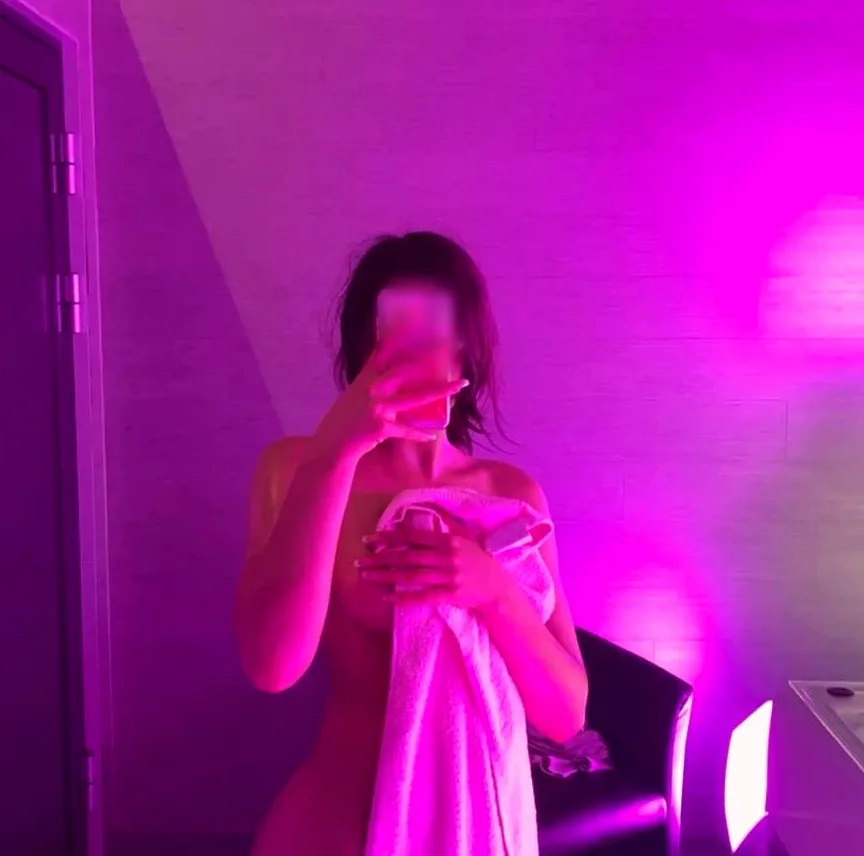 Esila, 18