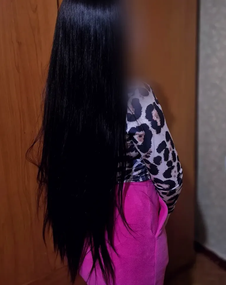 Leyla, 28